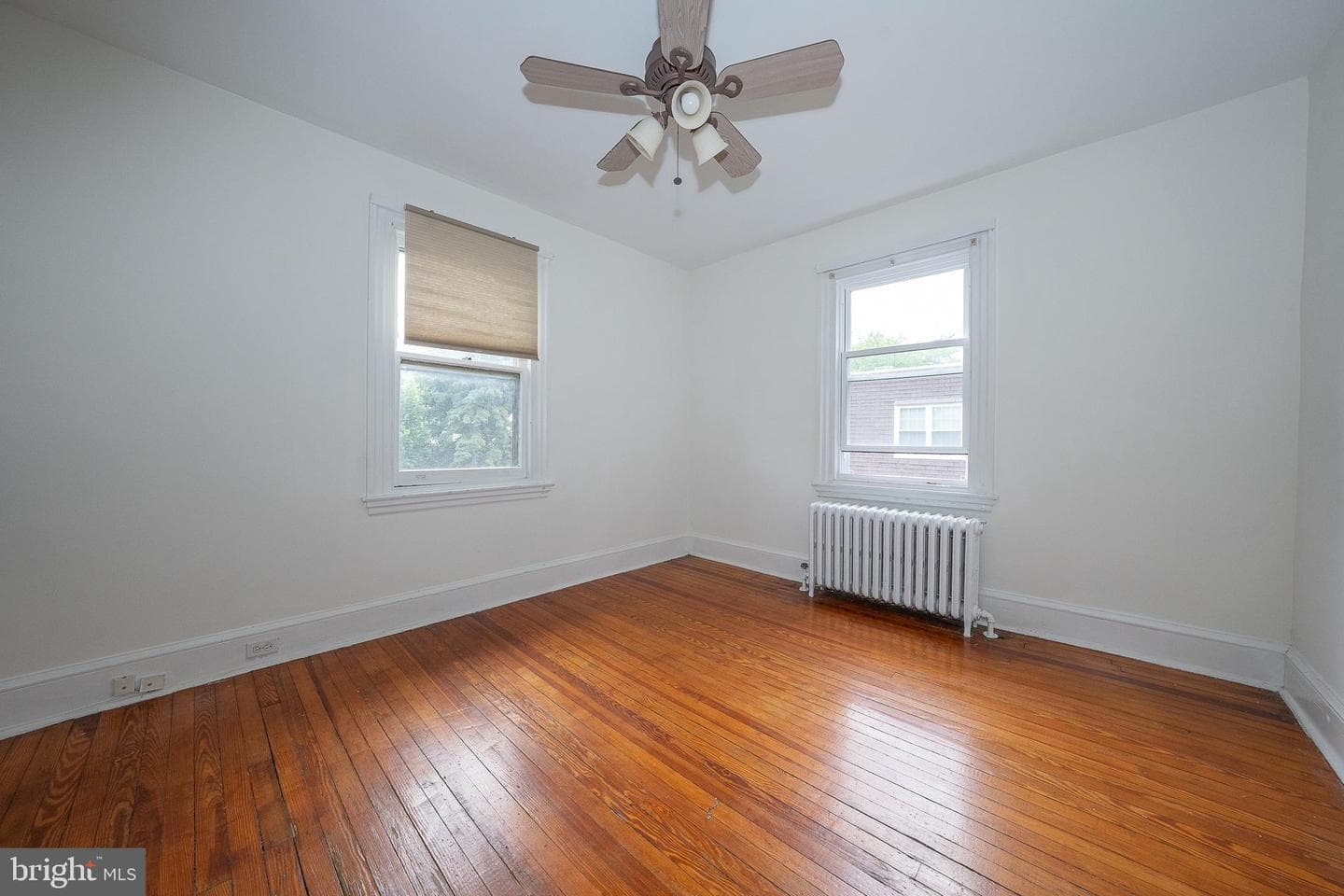 562 Barrett Avenue photo 19