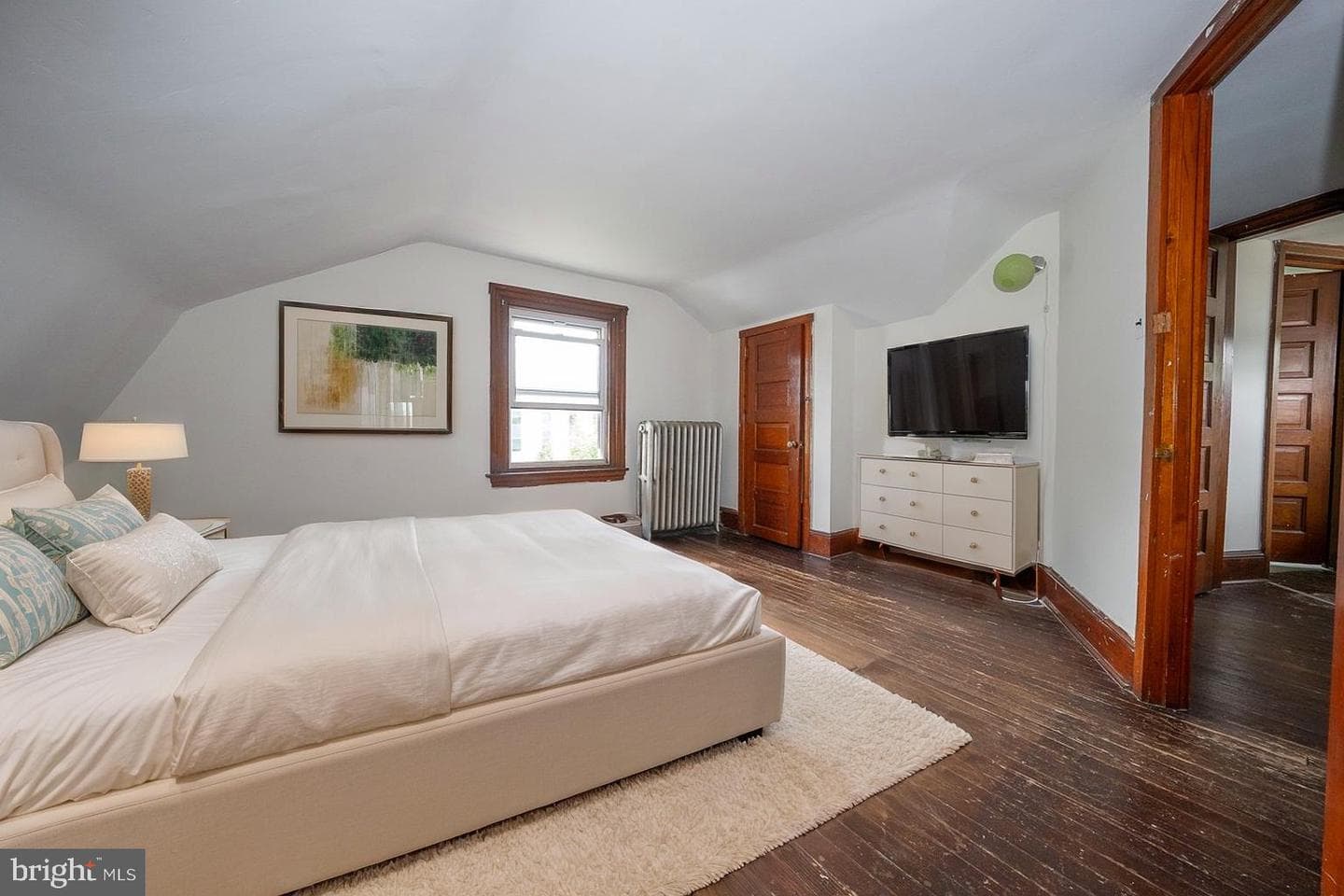562 Barrett Avenue photo 33
