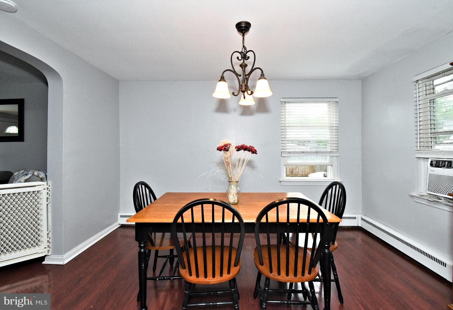 1016 Birch Street photo 4