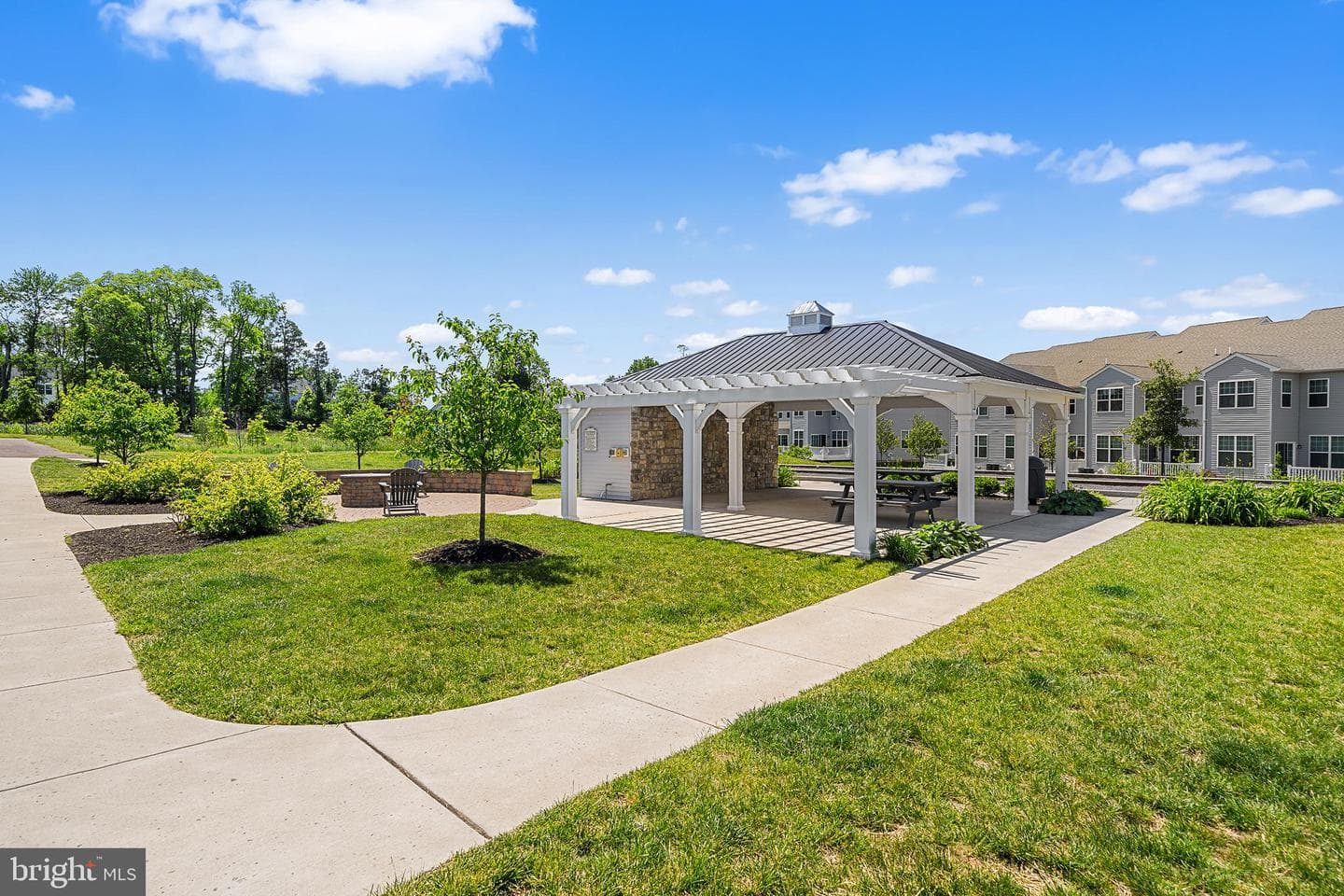 421 Ridgewood Drive photo 36