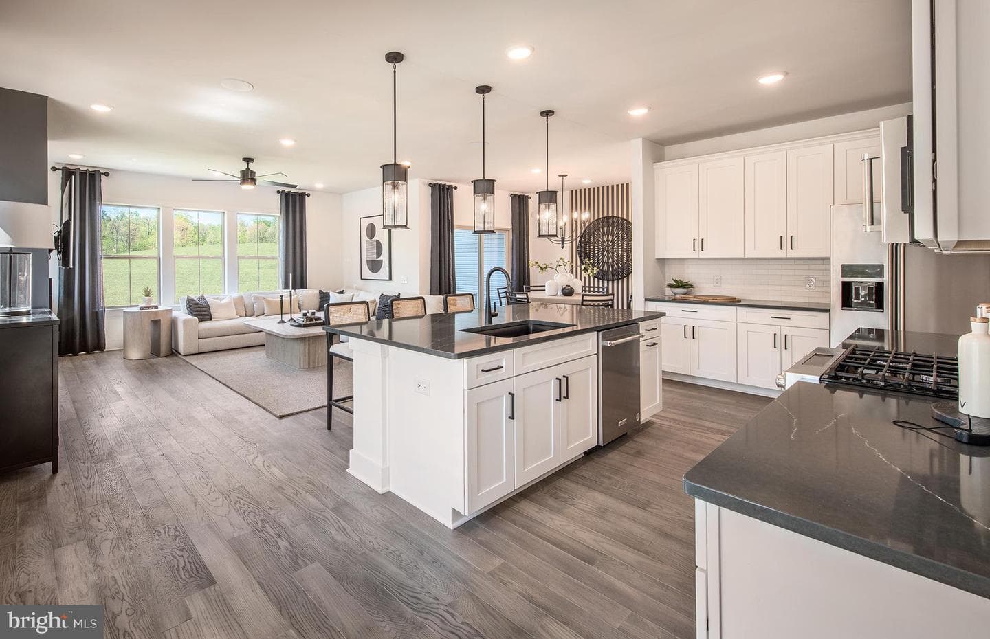 601 America Drive #2102, Horsham