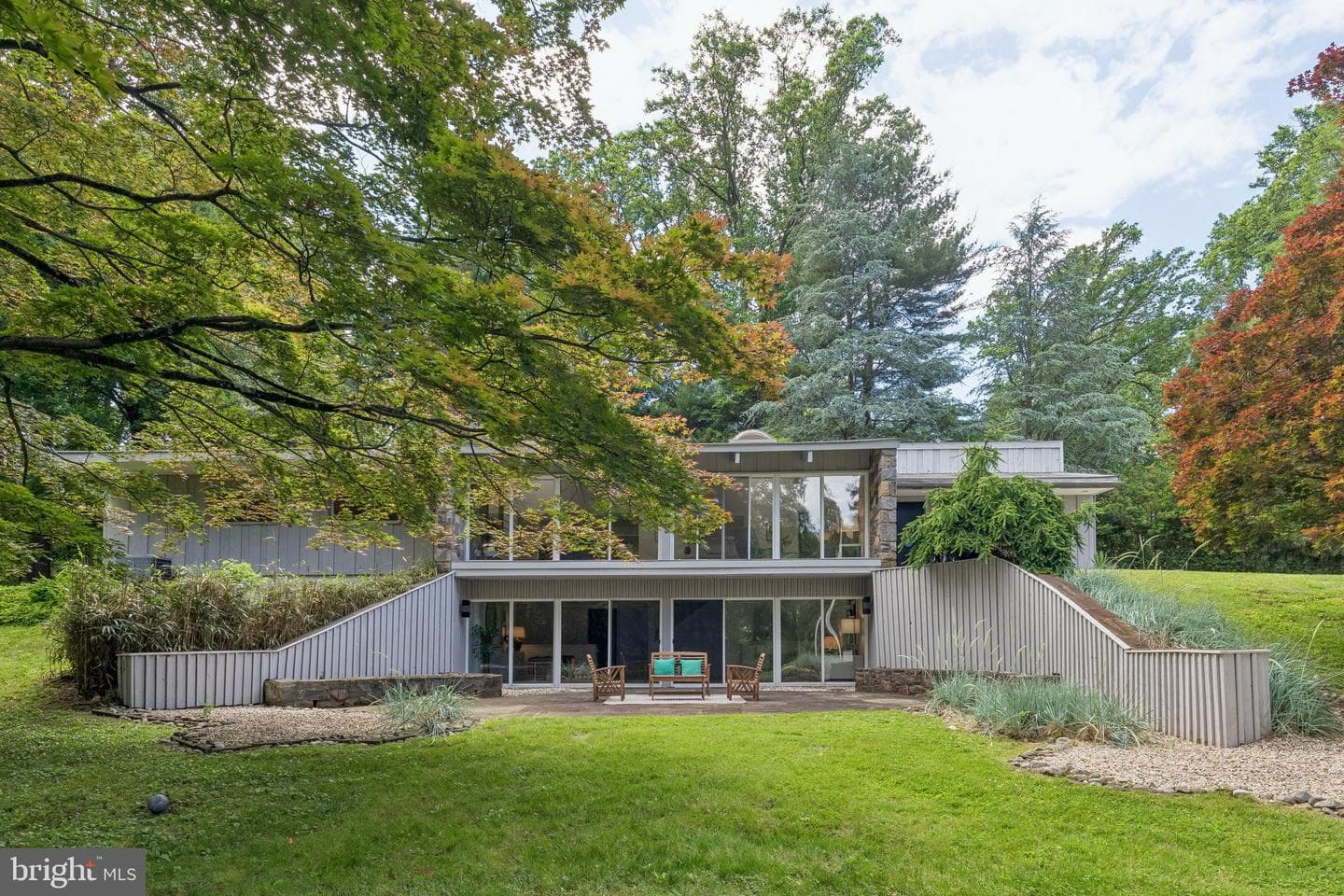 1633 Monk Road, Gladwyne