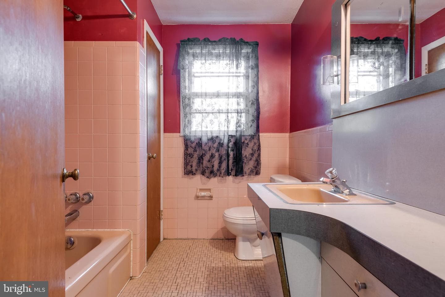 621 Bob White Road photo 16