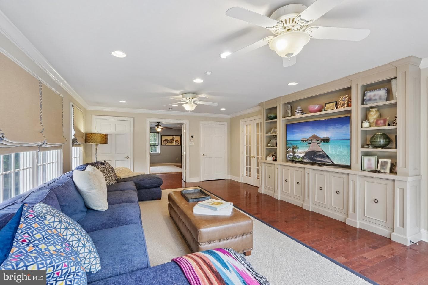 209 E Welsh Road photo 12