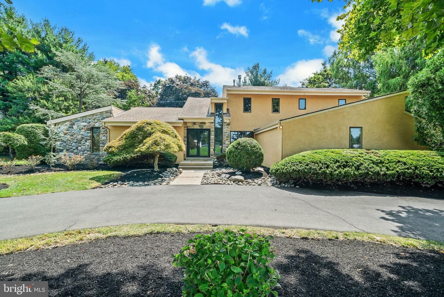 468 Long Lane, Huntingdon Valley