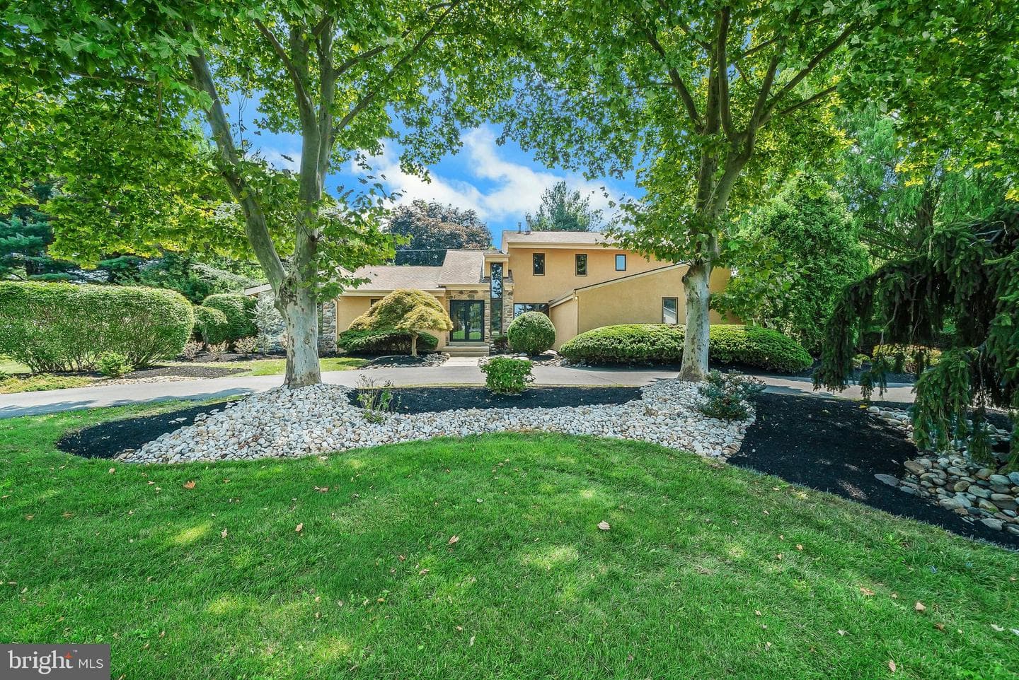 468 Long Lane, Huntingdon Valley