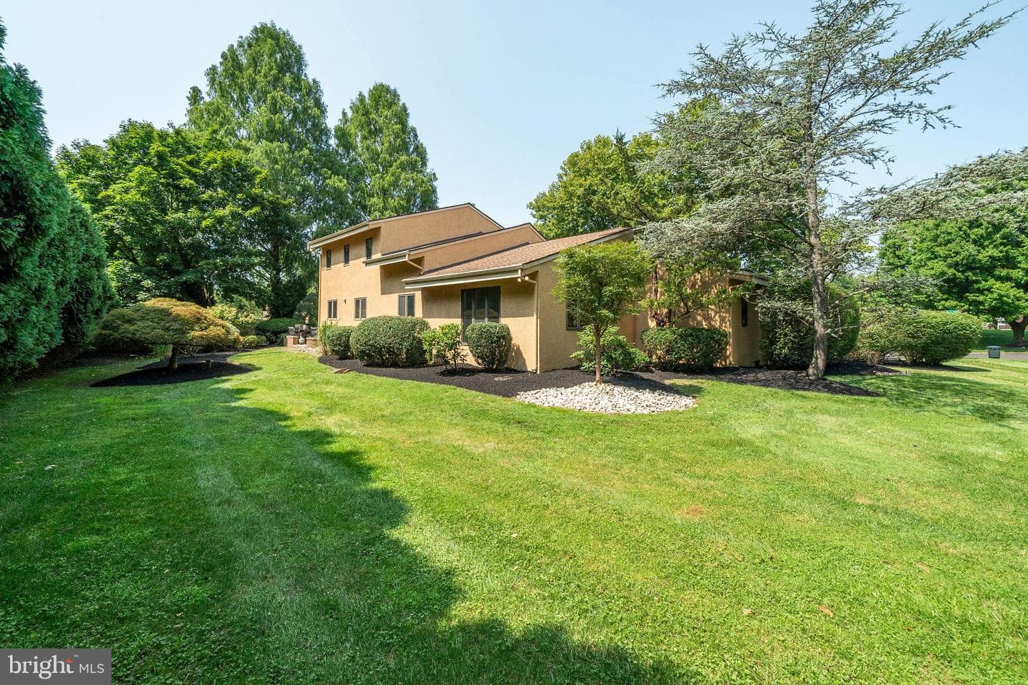 468 Long Lane photo 53