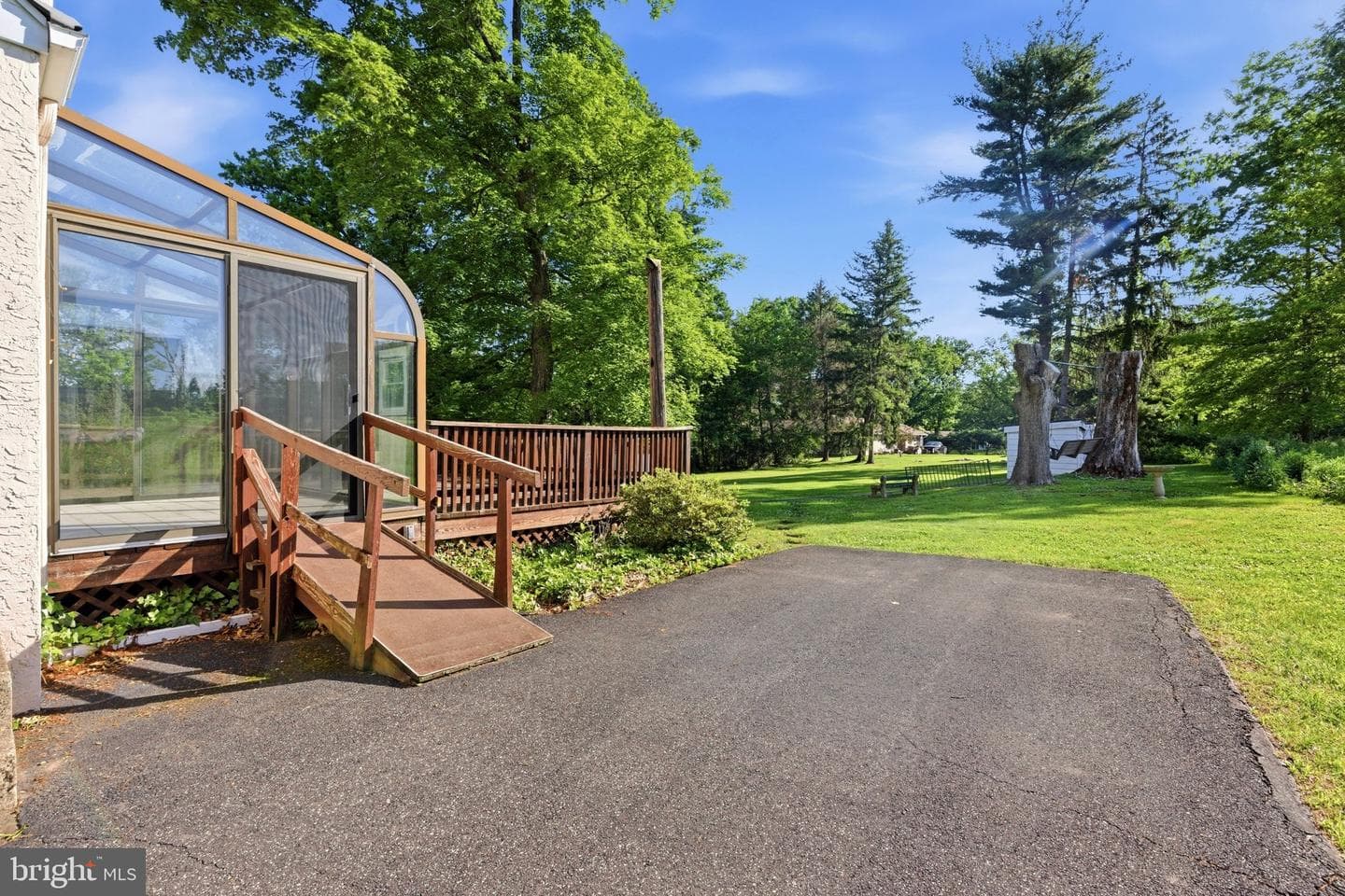 905 Allentown Road photo 12
