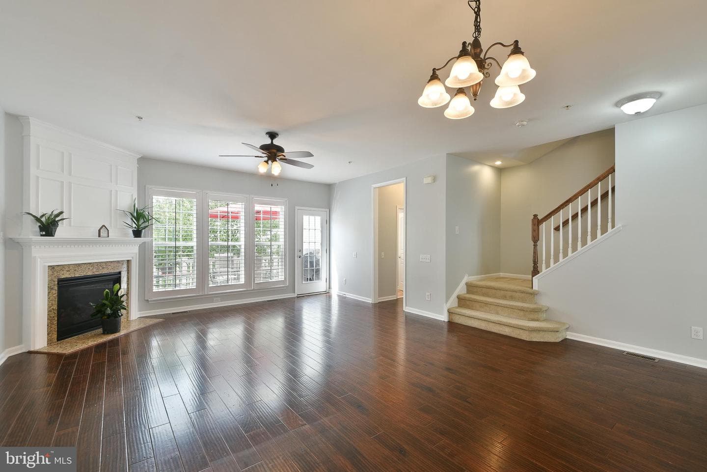 504 Ellison photo 10