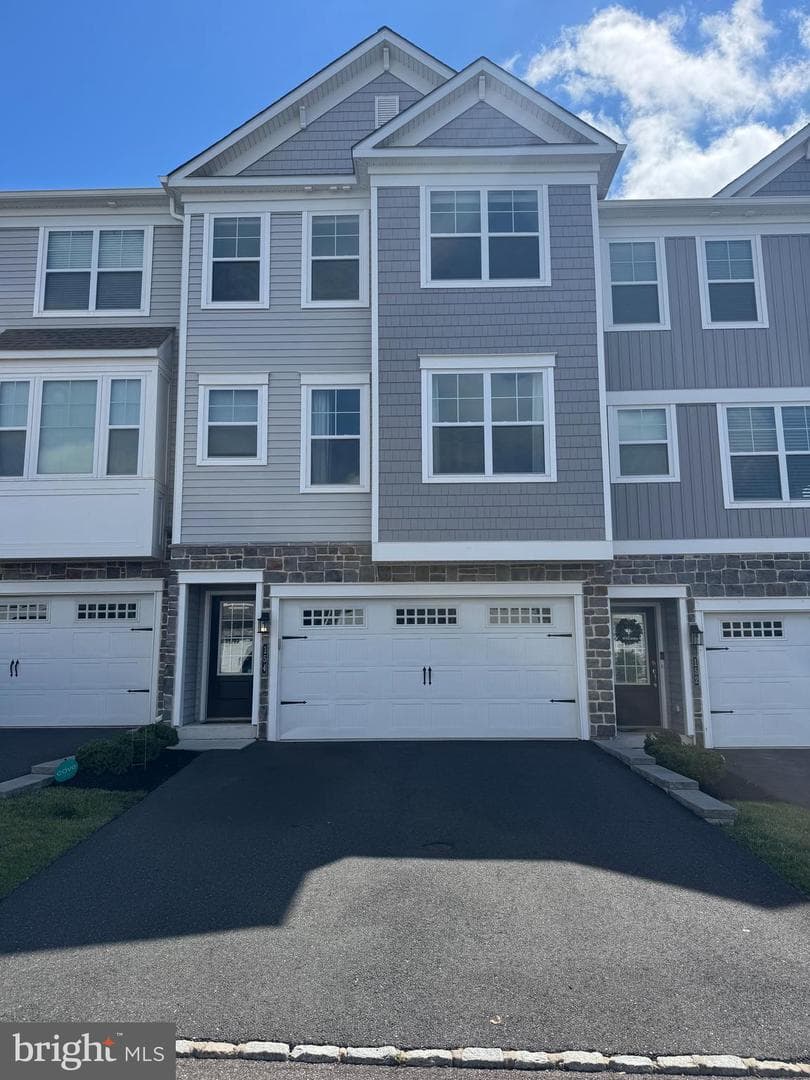 154 Larrabee Way, Royersford
