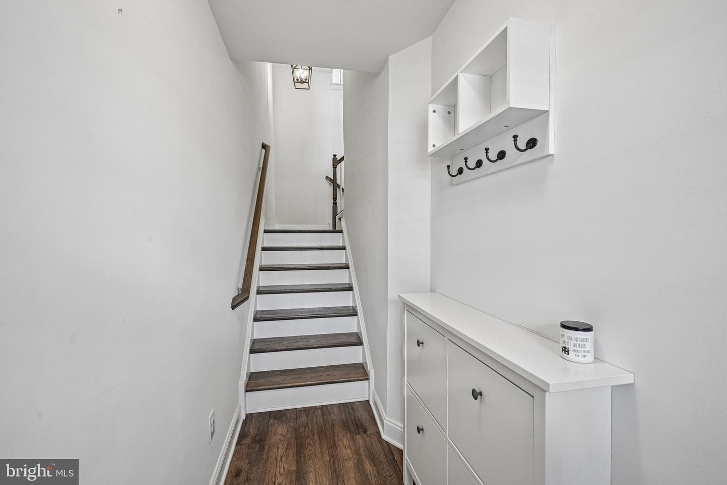 154 Larrabee Way photo 6