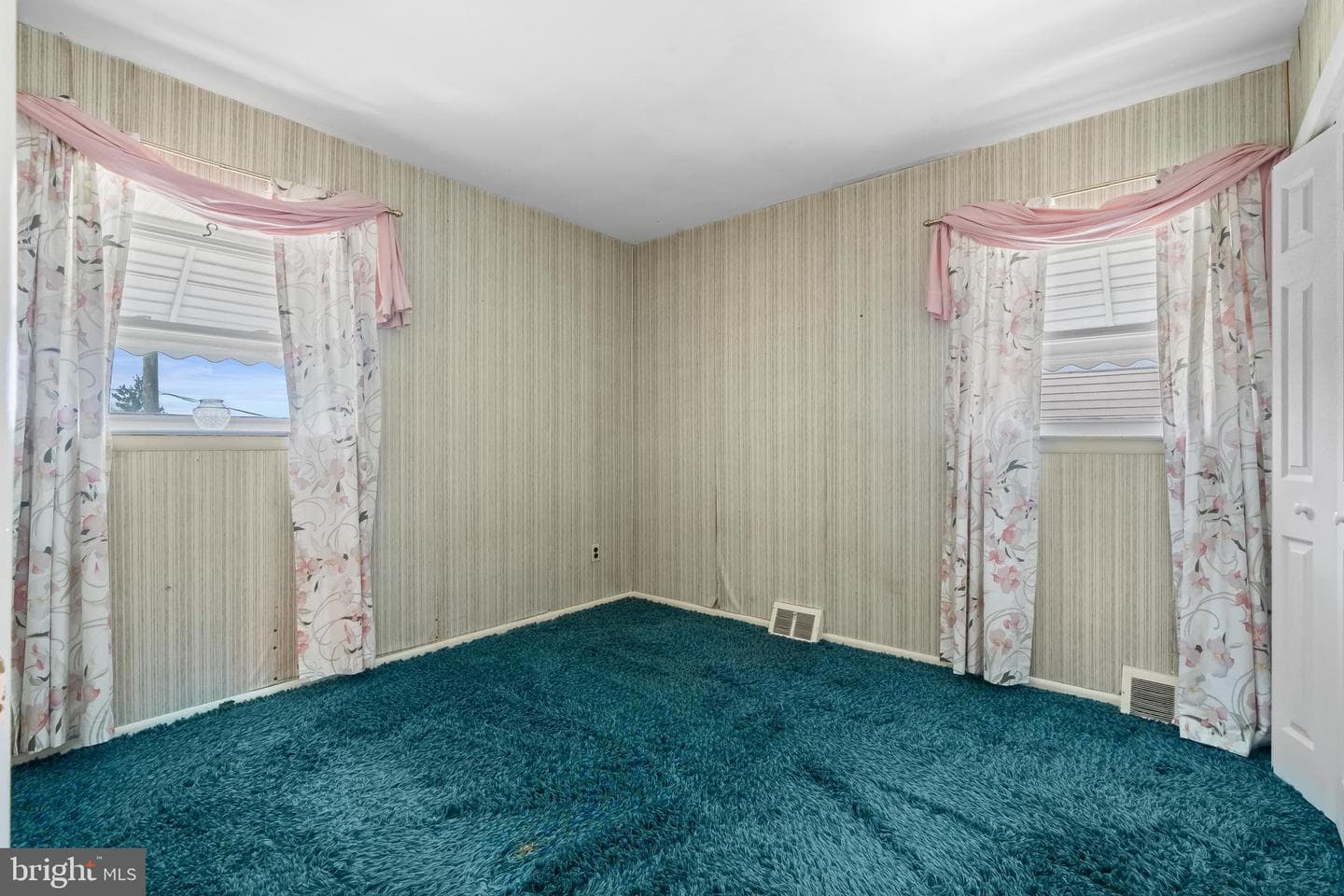 517 Glen Valley Drive photo 23