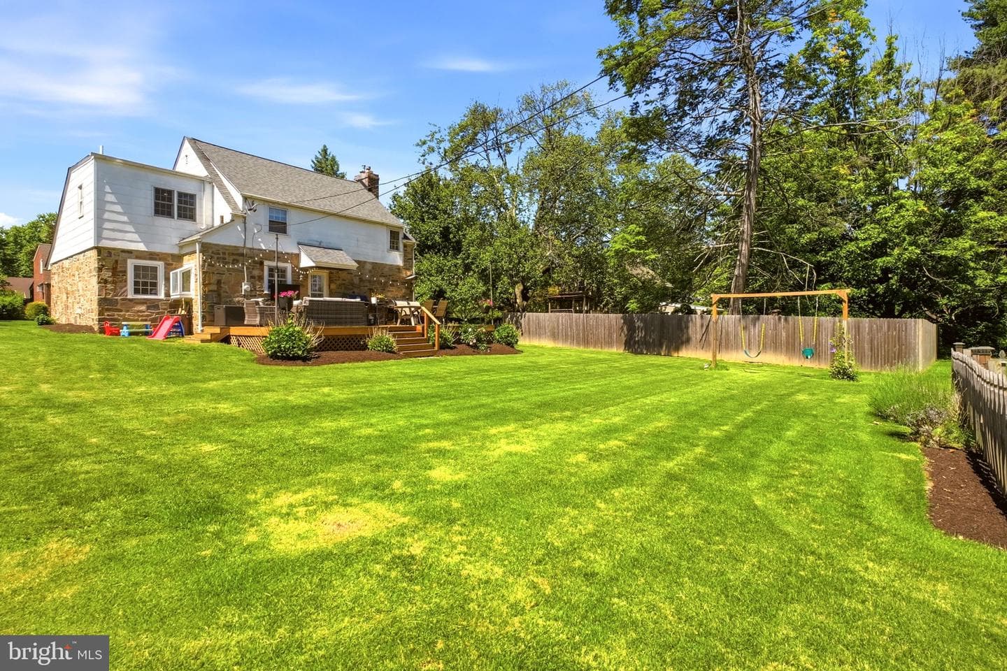 202 Hancock Avenue photo 40