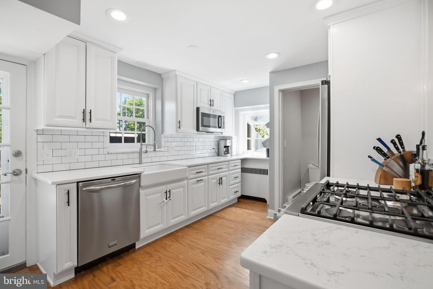 202 Hancock Avenue photo 7