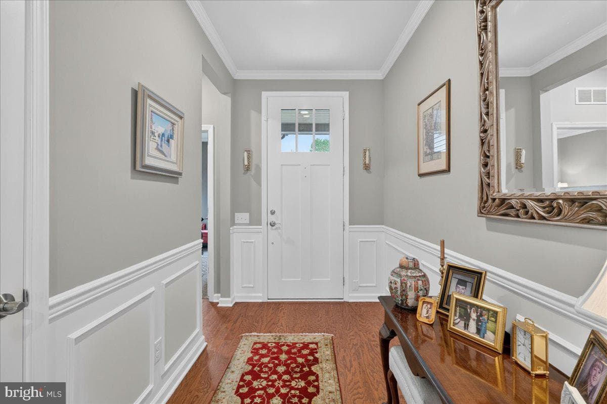 1119 Hill Street photo 4