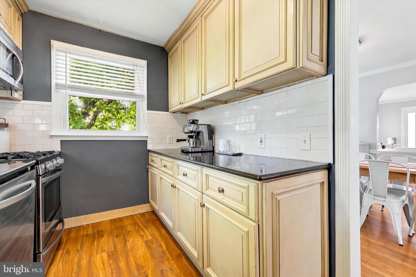 406 W Glenside Avenue photo 14