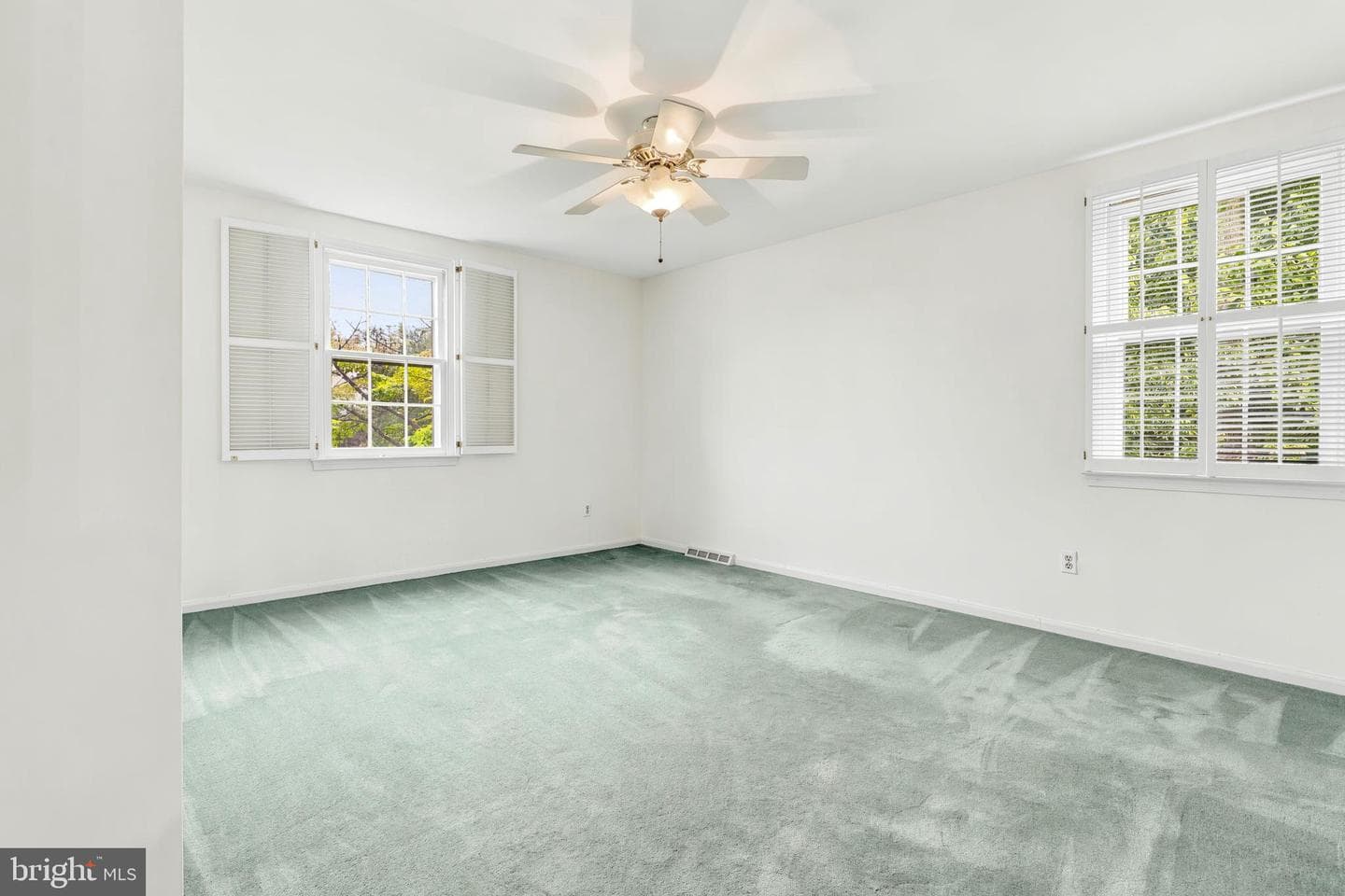 517 Candace Lane photo 24