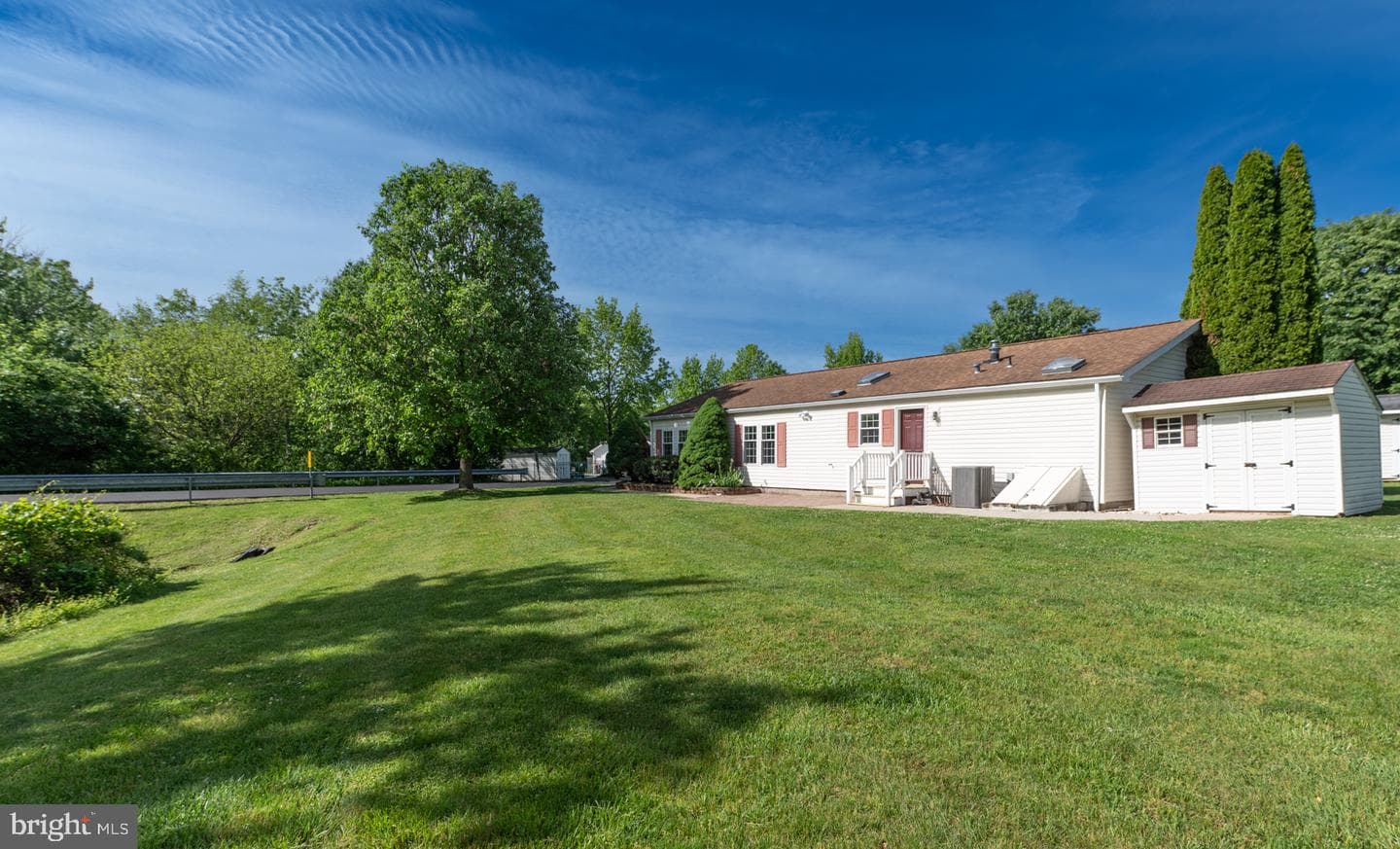 201 Village Way photo 11