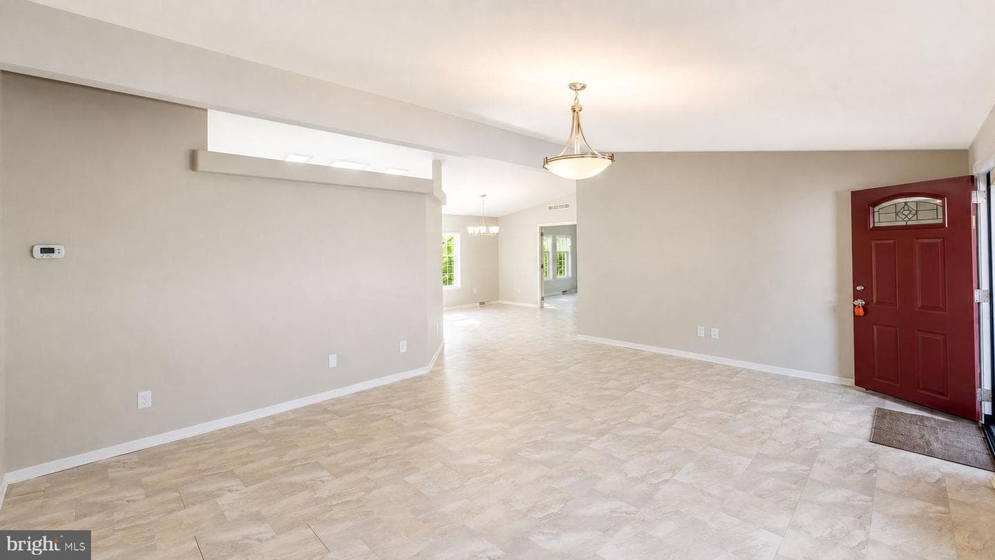 201 Village Way photo 13