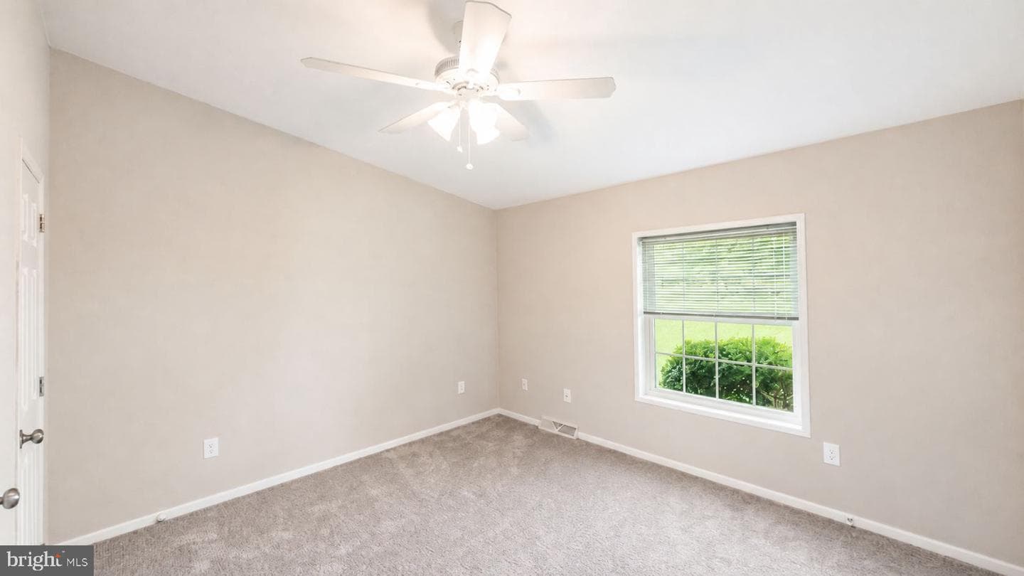 201 Village Way photo 20