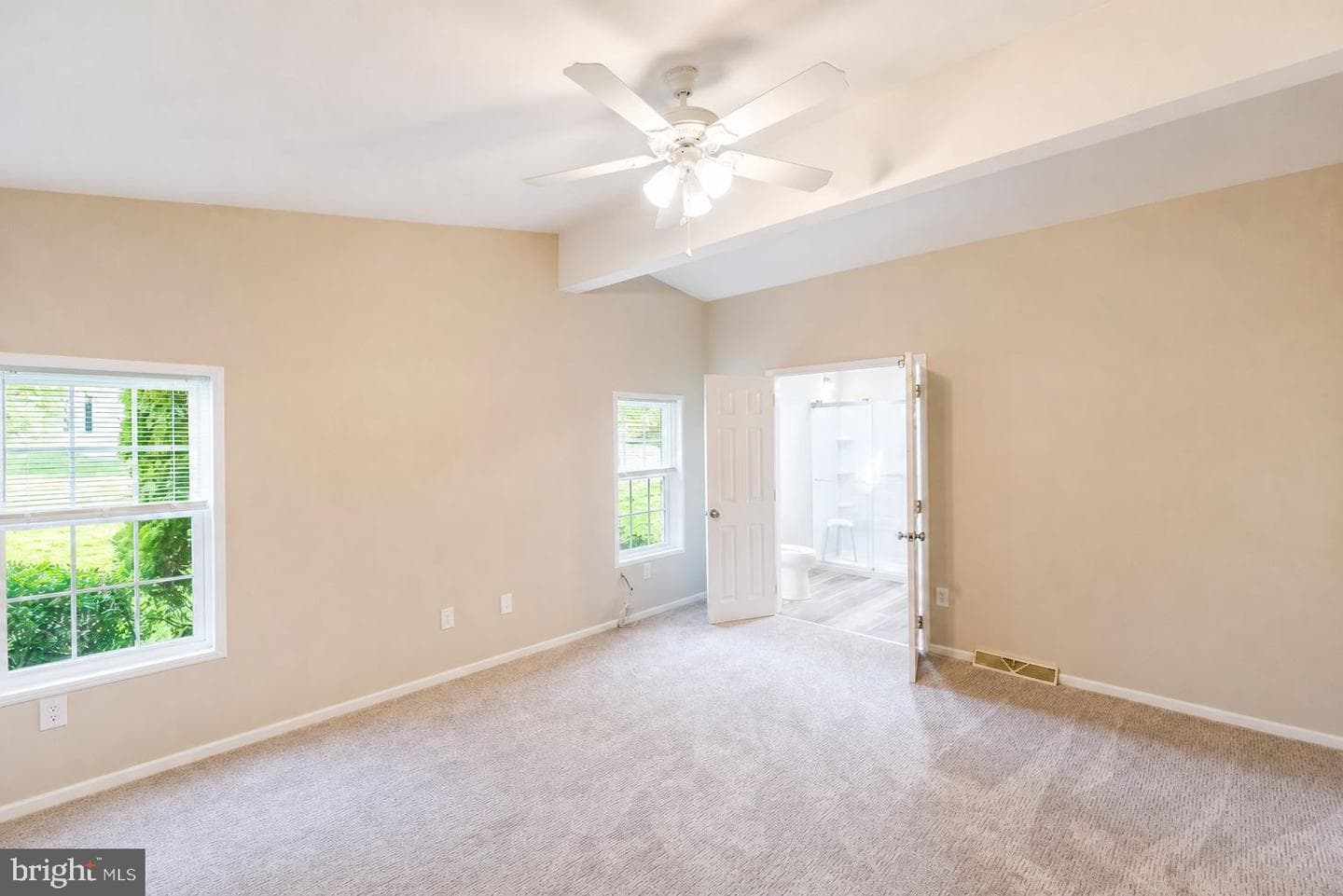 201 Village Way photo 38