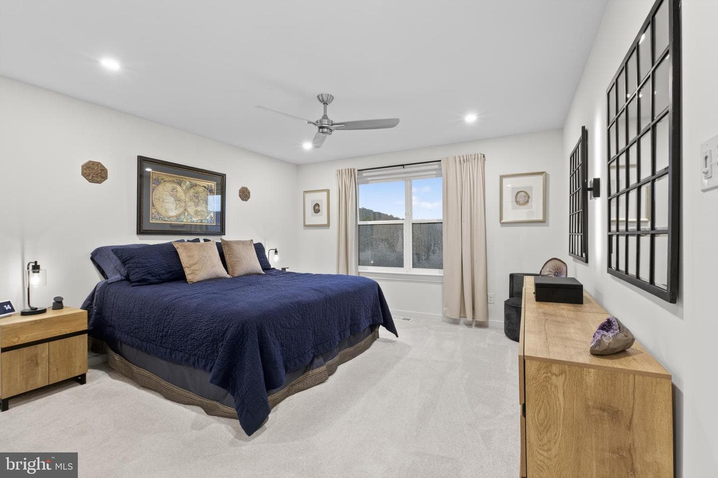 905 Riverplace Drive photo 37