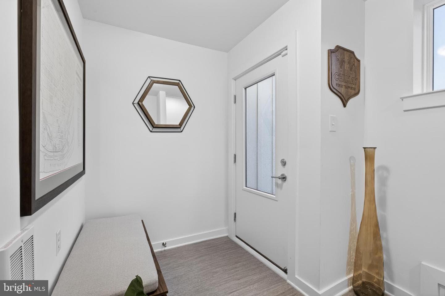 905 Riverplace Drive photo 47