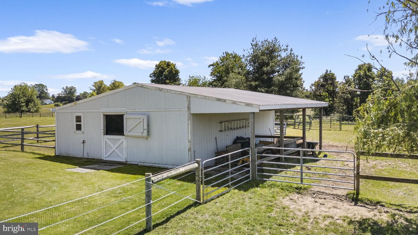 624 Fagleysville Road photo 13