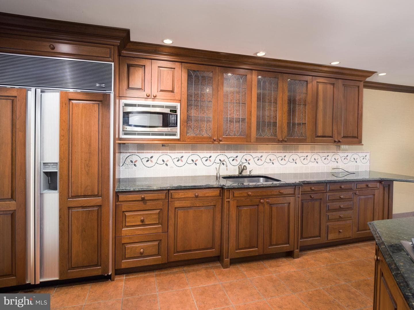 1270 Round Hill Road photo 14