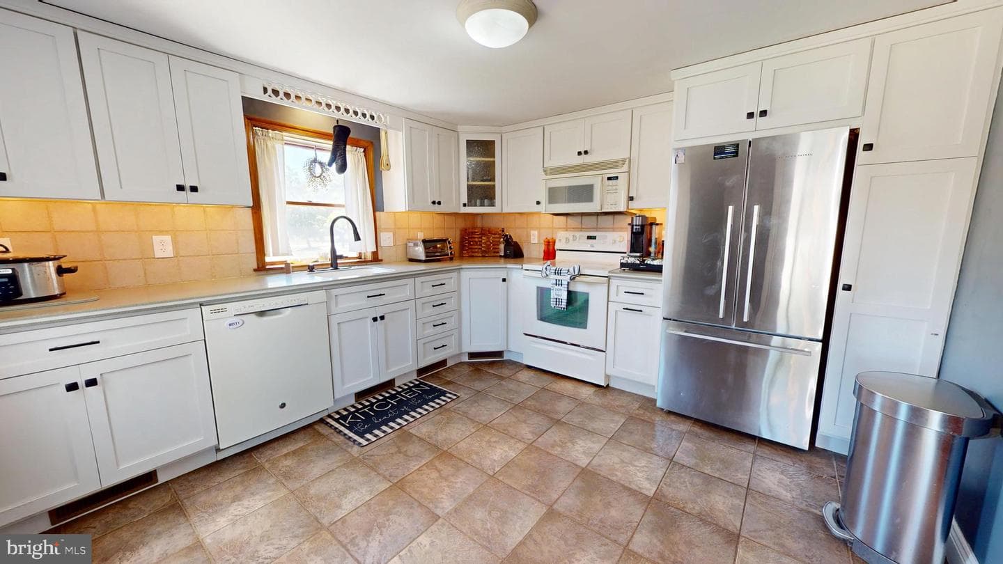 490 Smokepipe Road, Souderton