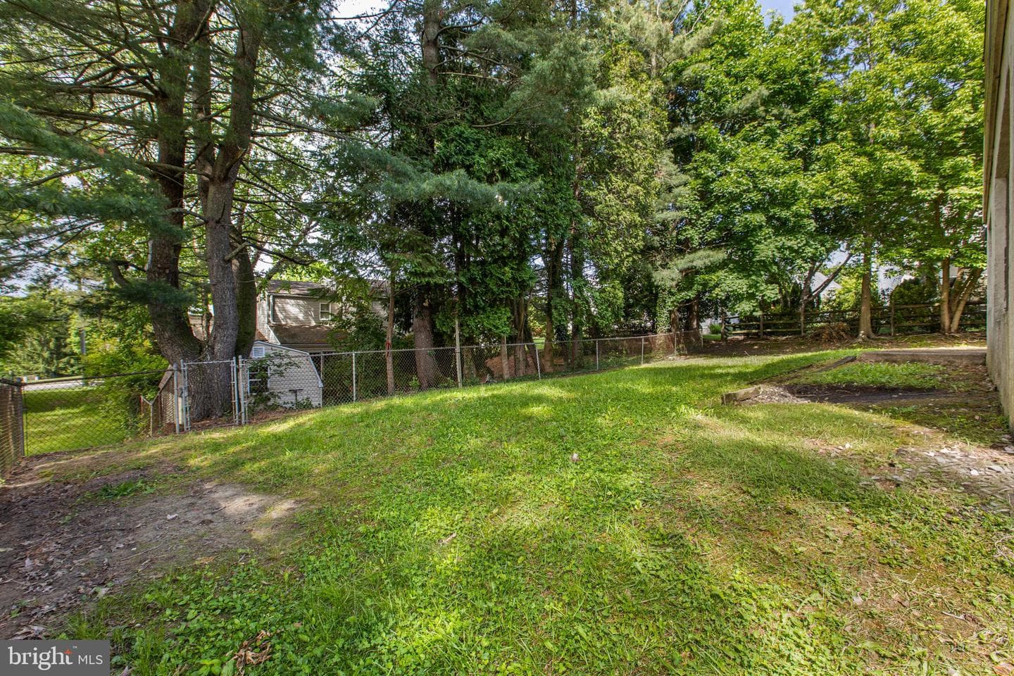 532 Cedar Drive photo 4