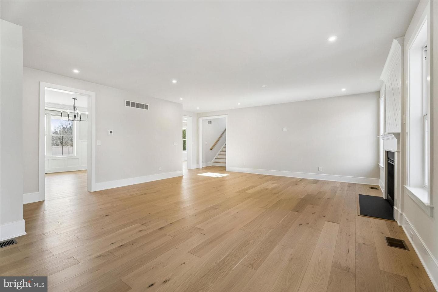 4 Anglesey Lane photo 16