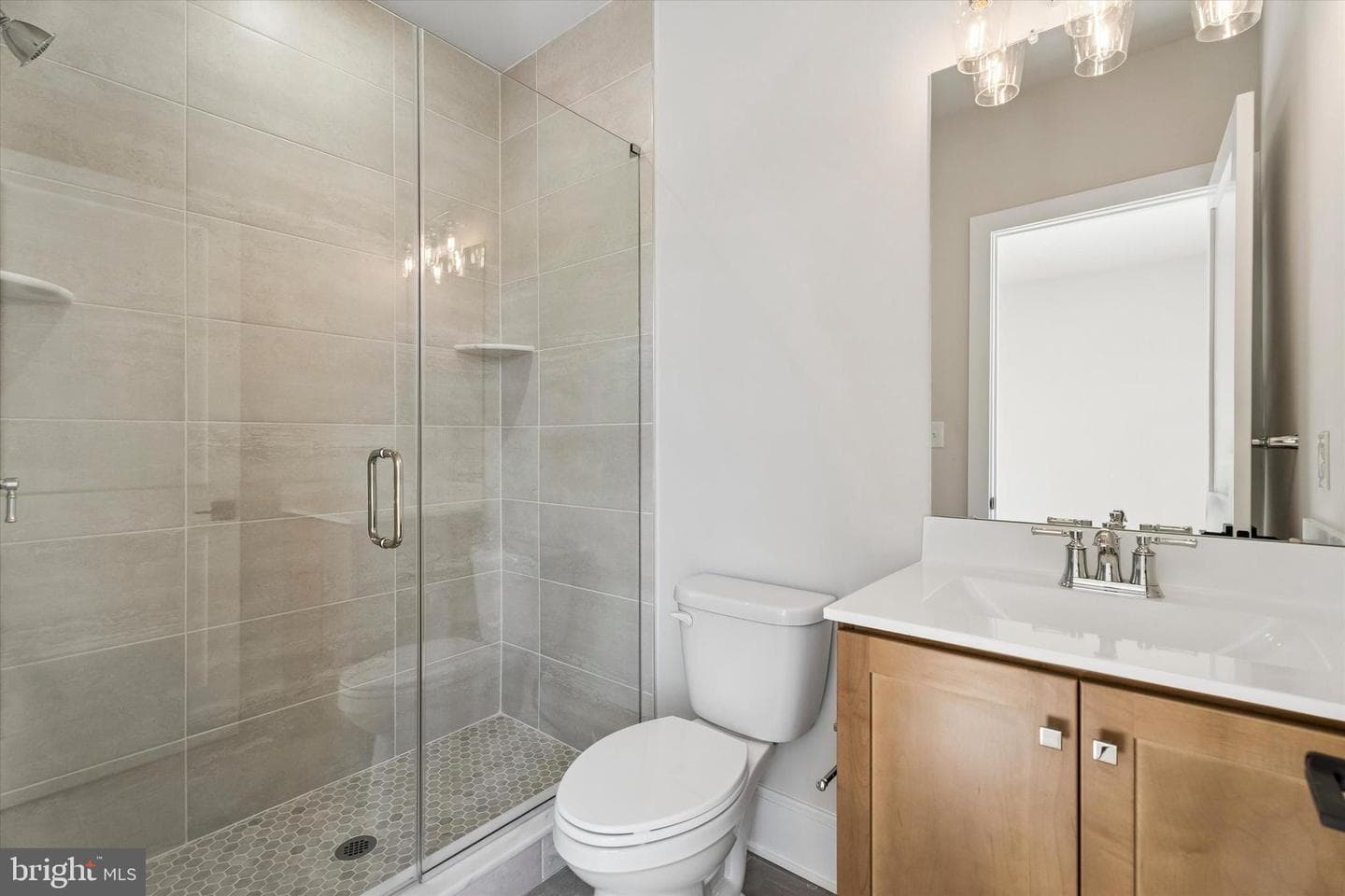 4 Anglesey Lane photo 40