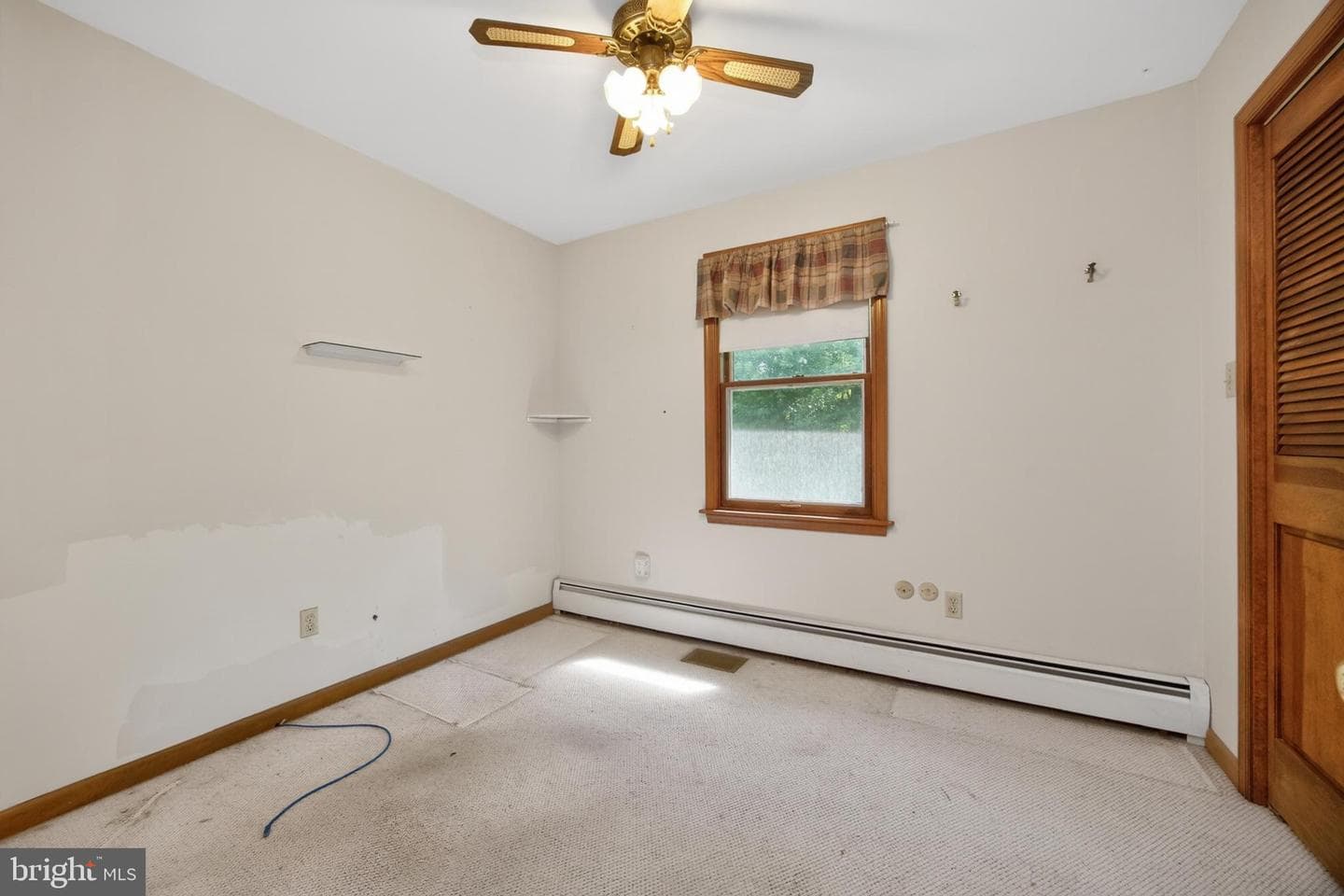 645 Landis Road photo 16