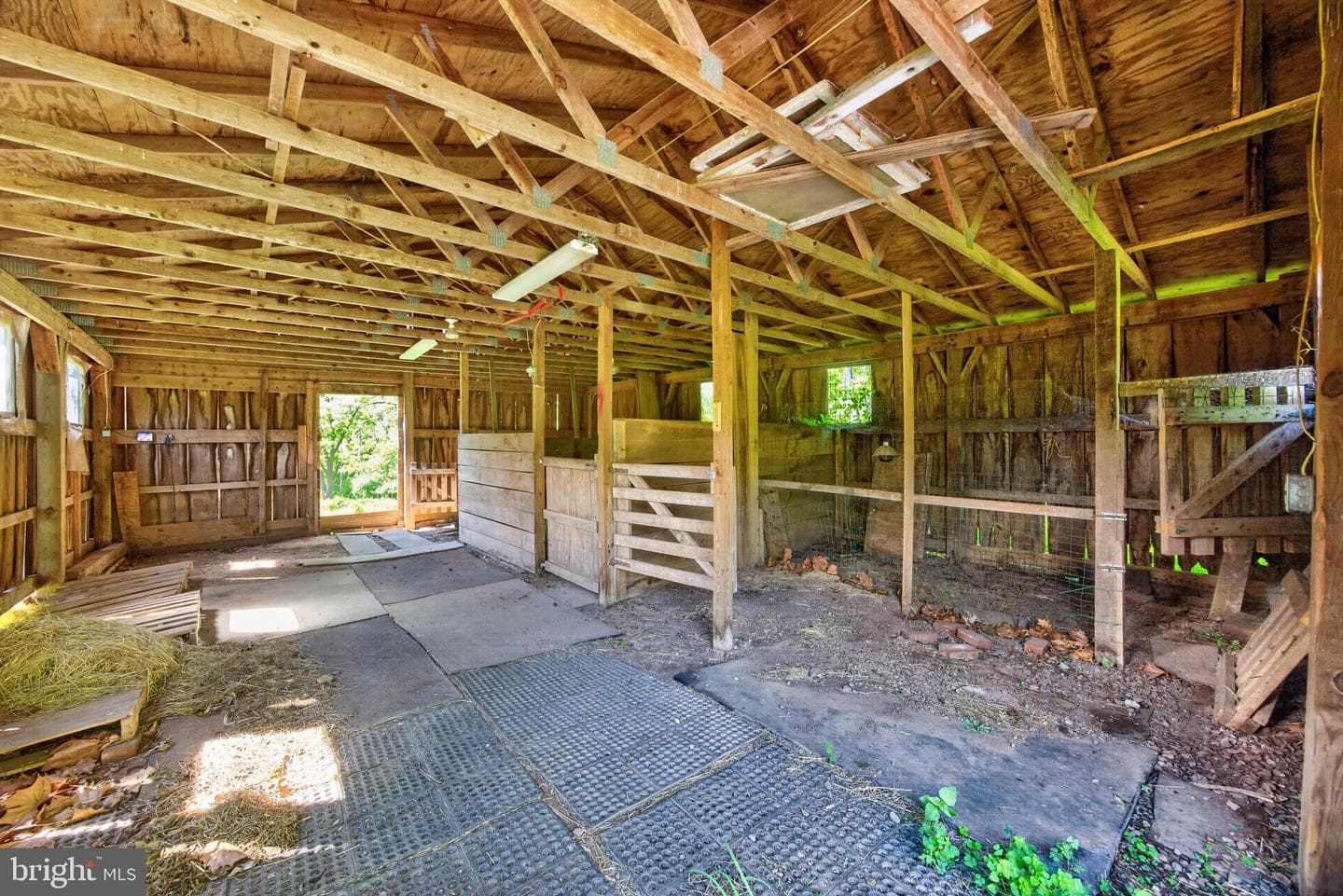 645 Landis Road photo 31