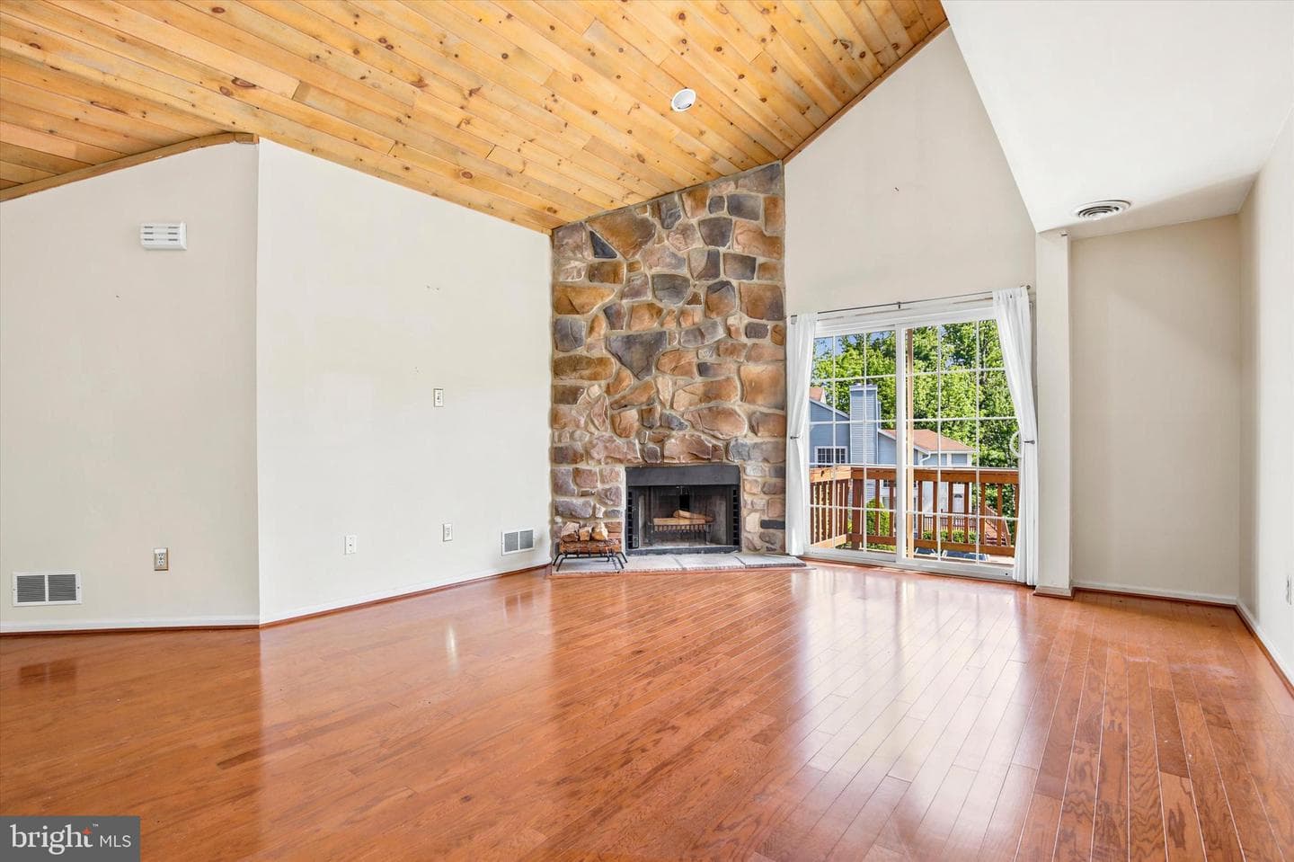 444 Brown Briar Circle photo 5