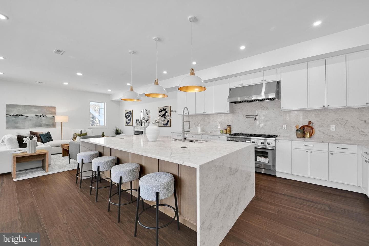 780 Hobbs Road photo 10