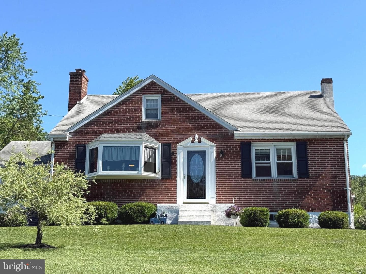 1495 Cedar Hill Rd photo 1