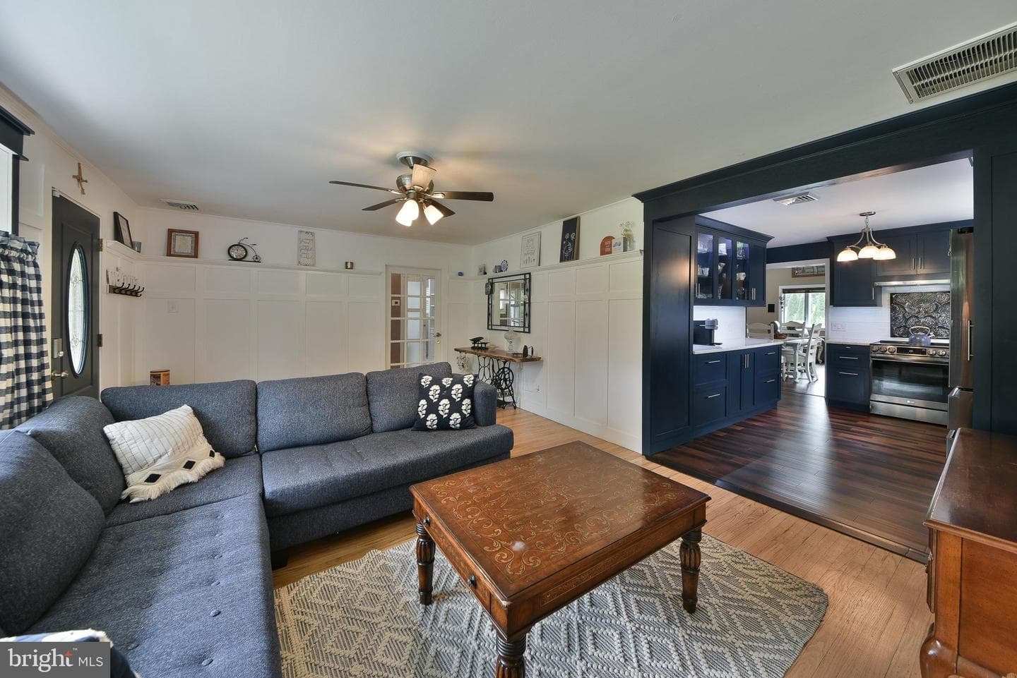 3875 Lukens Lane photo 8