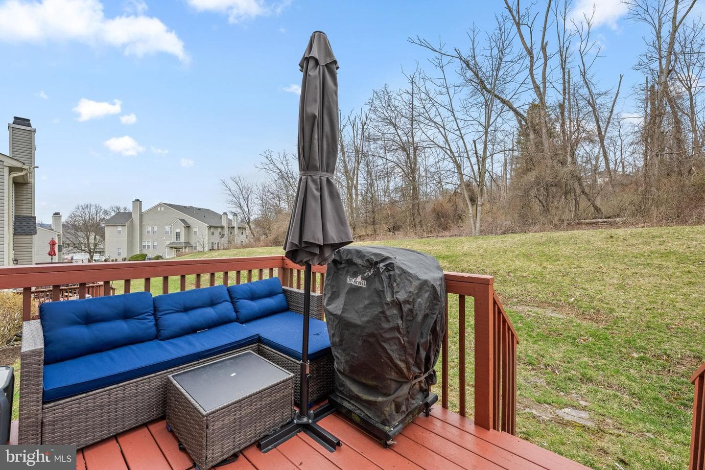 723 Thornhill Dr photo 33