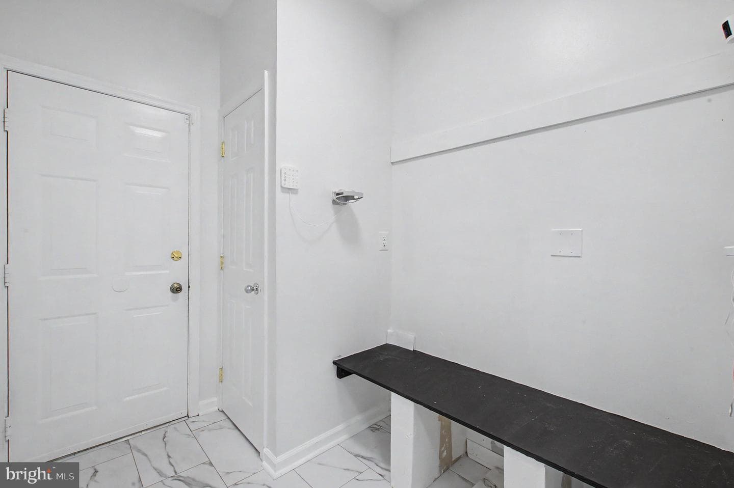 630 Jamie Circle photo 16