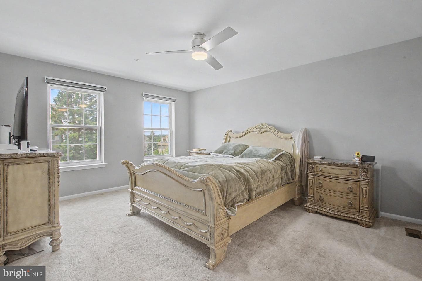 630 Jamie Circle photo 24
