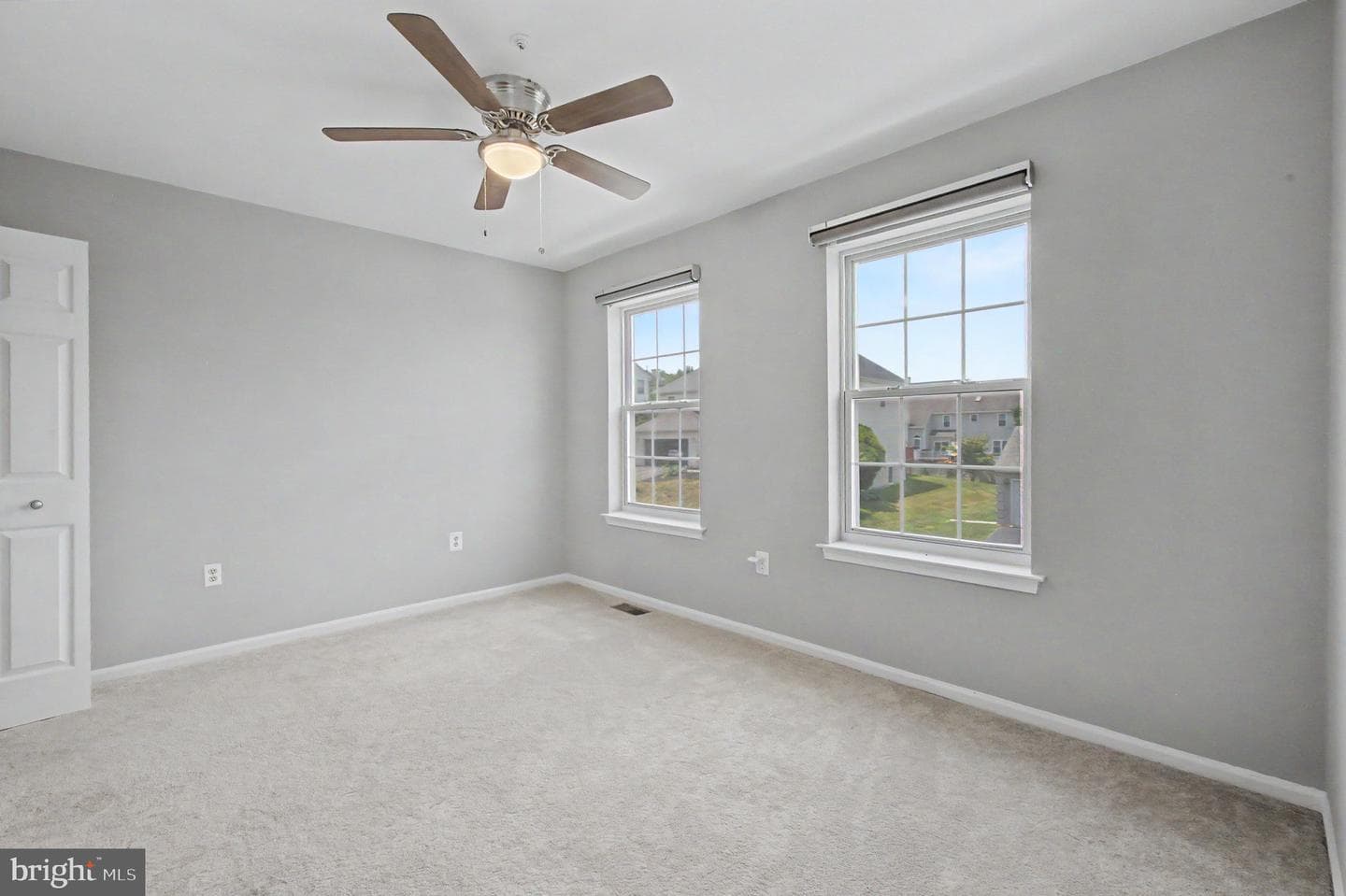 630 Jamie Circle photo 27