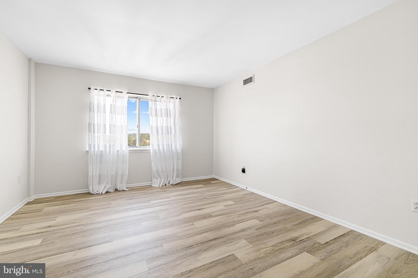 100 West Avenue #804-W photo 12