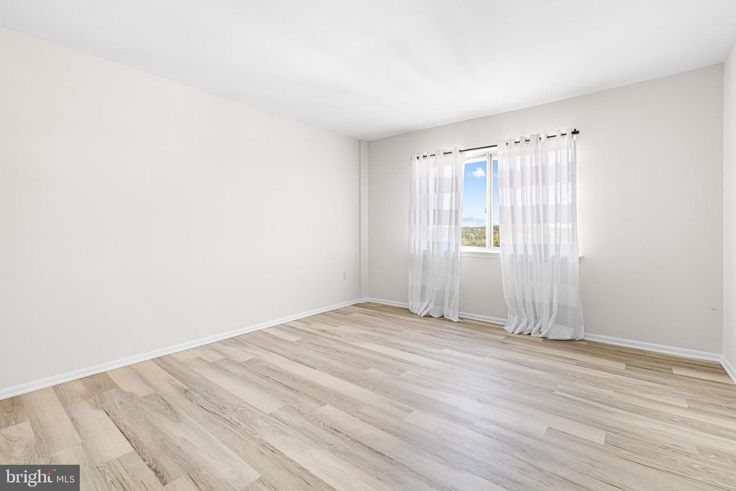 100 West Avenue #804-W photo 19