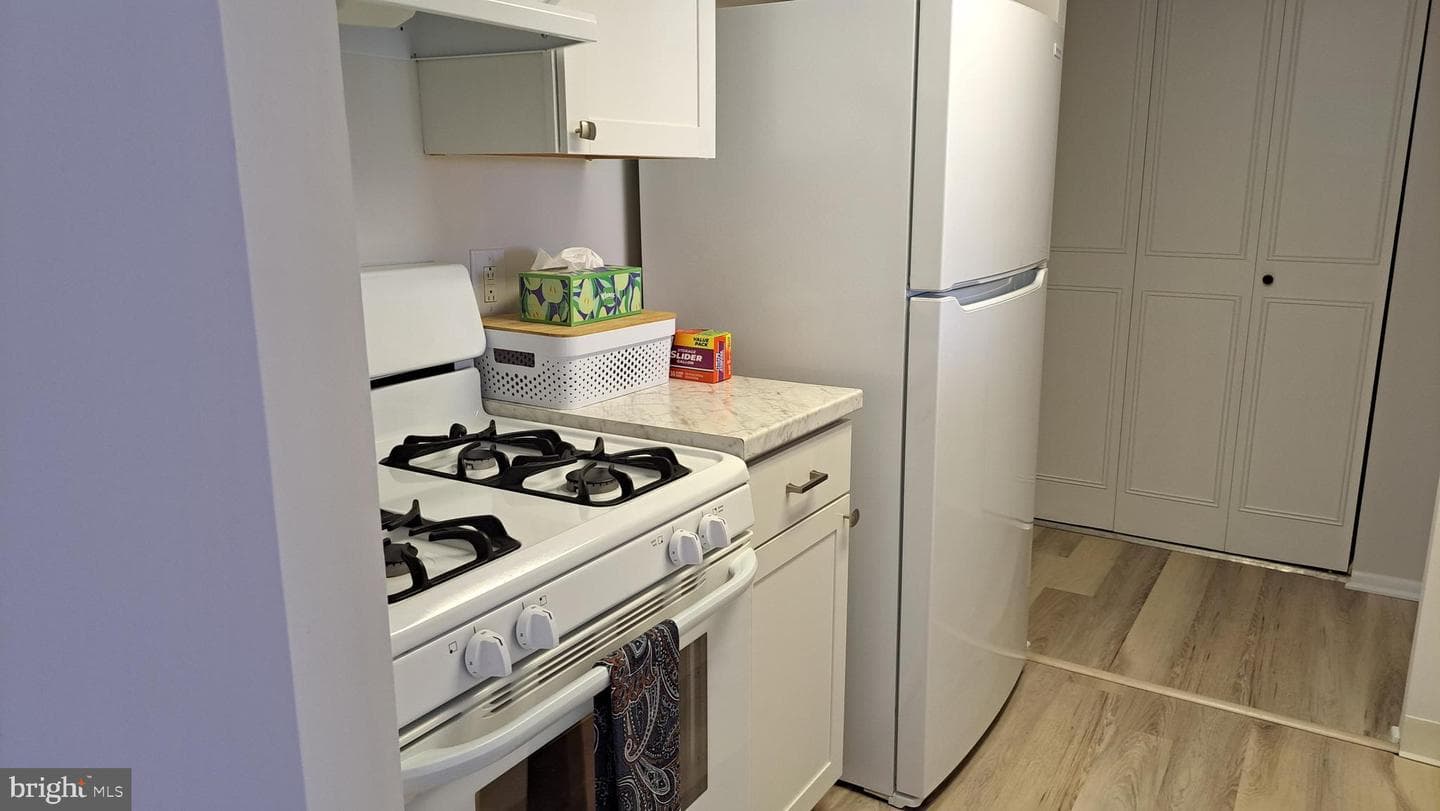 100 West Avenue #804-W photo 24