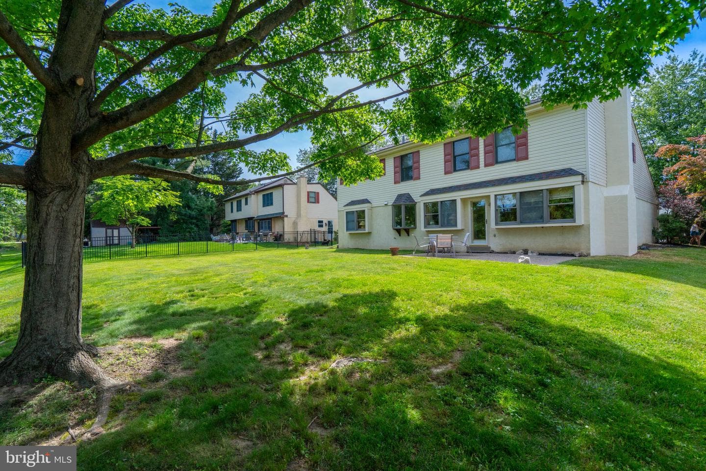 890 Village Circle photo 55