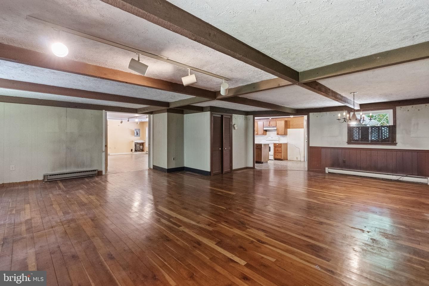 1701 Bahr Road photo 13