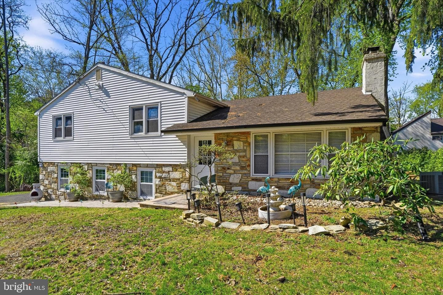 28 County Line Road, Huntingdon Valley