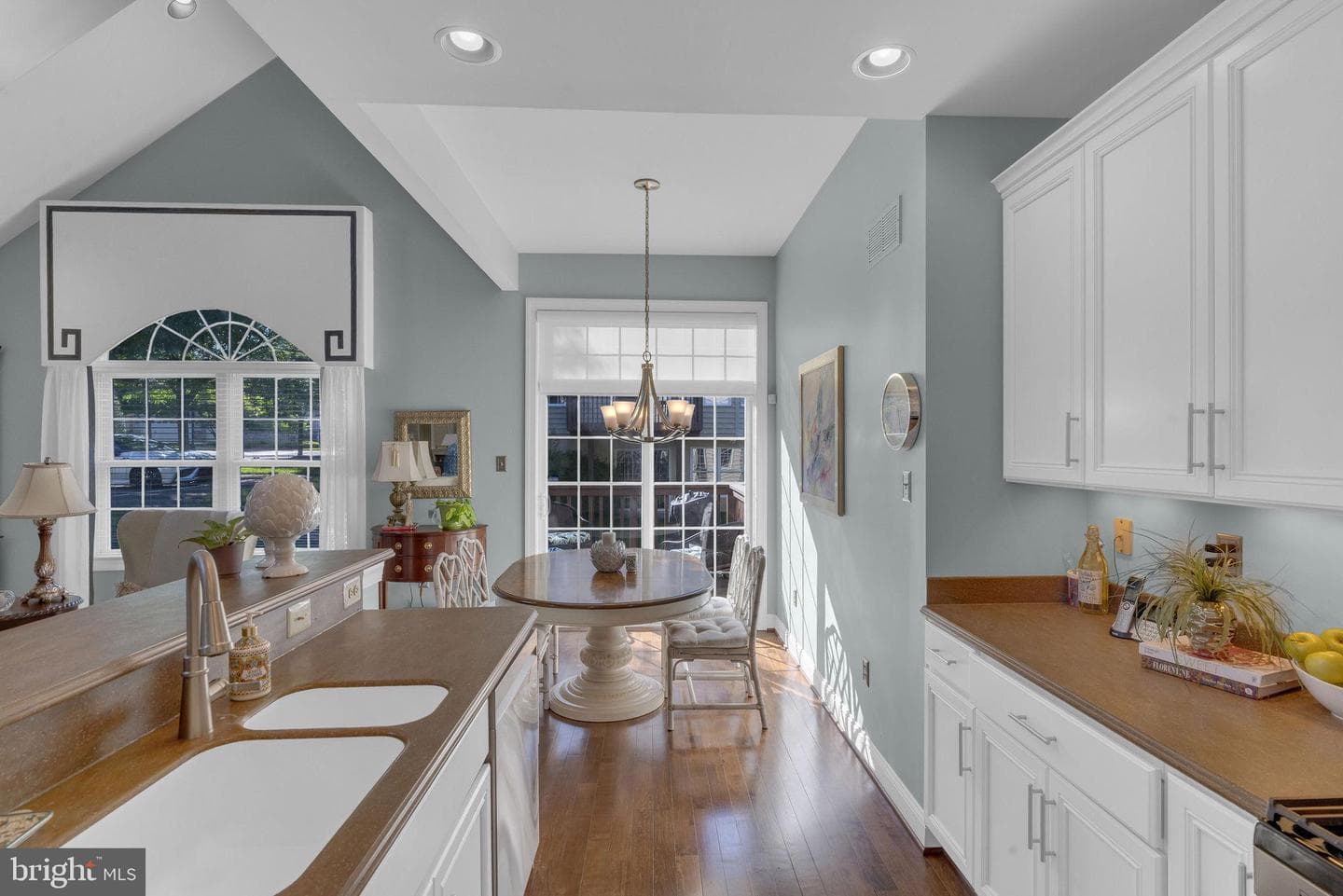 401 W Kennedy Road #209 photo 13